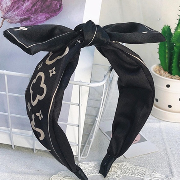 Luxe Floral Print Bow Headband - Picture 4 of 4